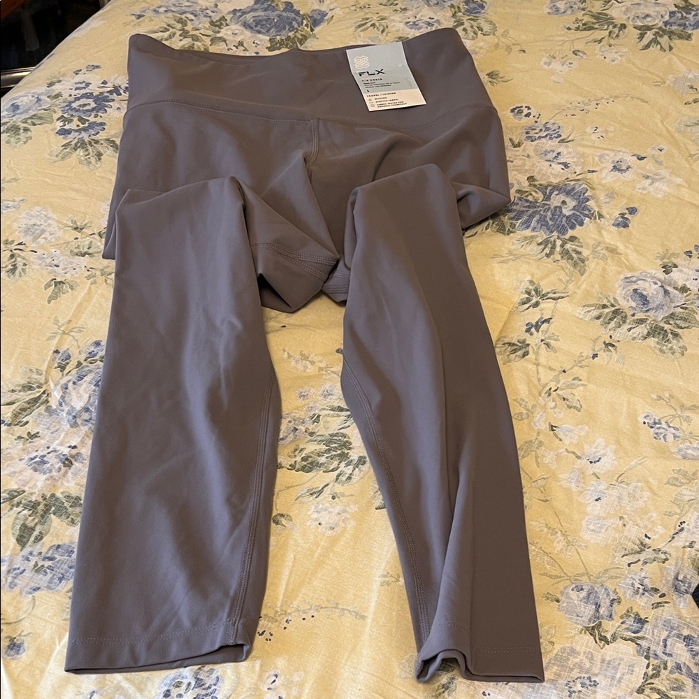 Women's Light Purple Leggings